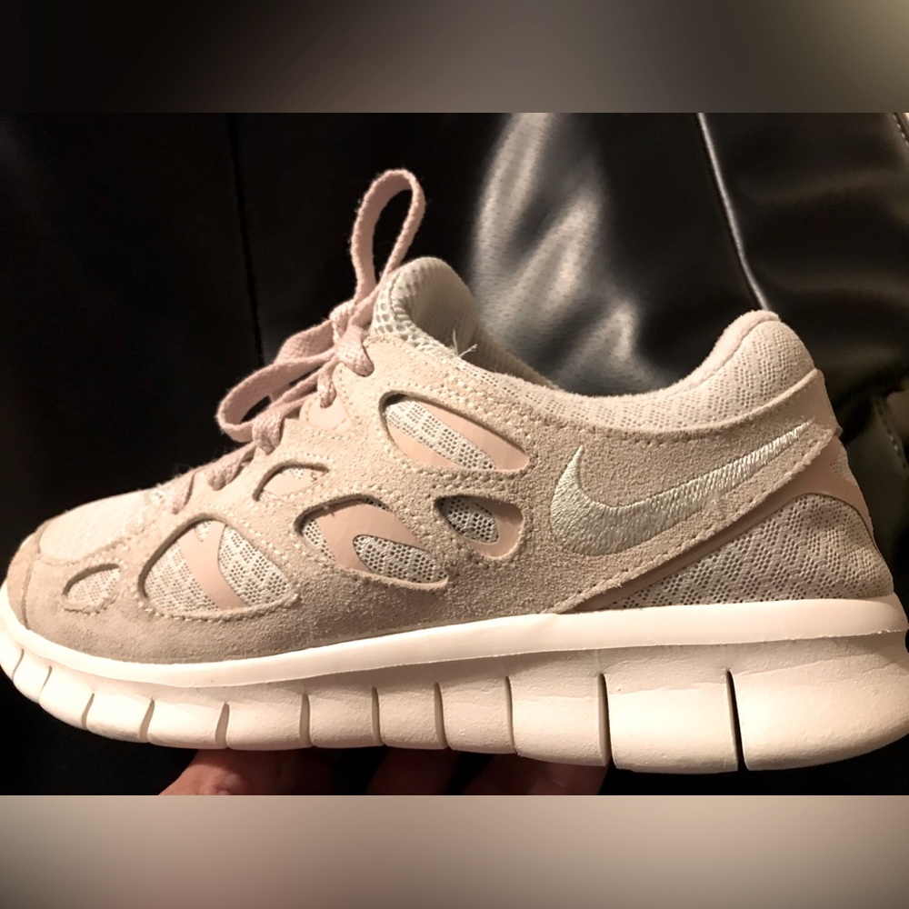 NIKE Free Run 2 light bone, running shoes for women. 8925-001, Size:8.5